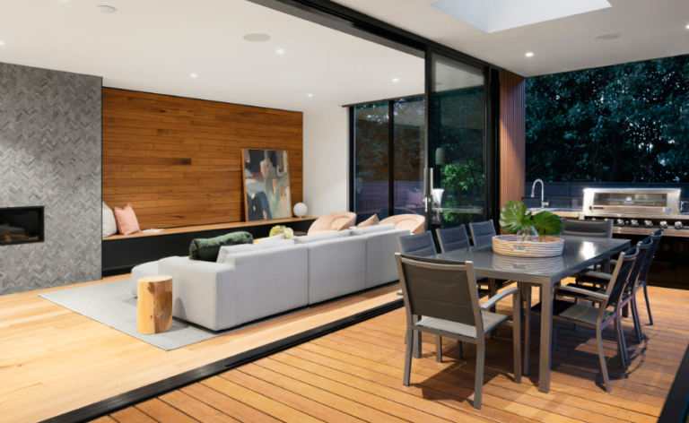 Optimizing Your Outdoor Living Space: Modern Home Strategies