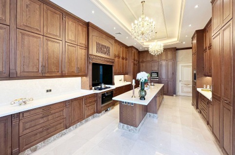 A Simple Guide to Modern Luxury Kitchen in Dubai